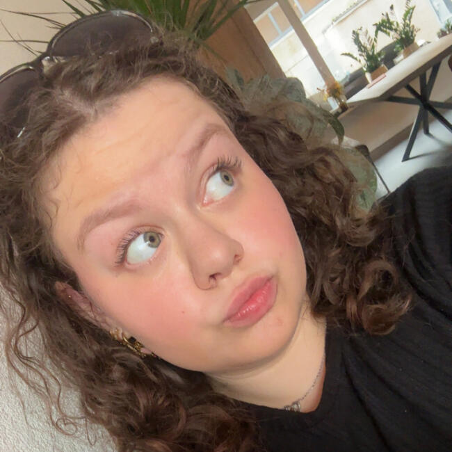 Babysitter in Veldhoven: Amber