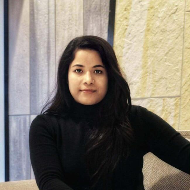 Babysitter in Amadora: Laxmi