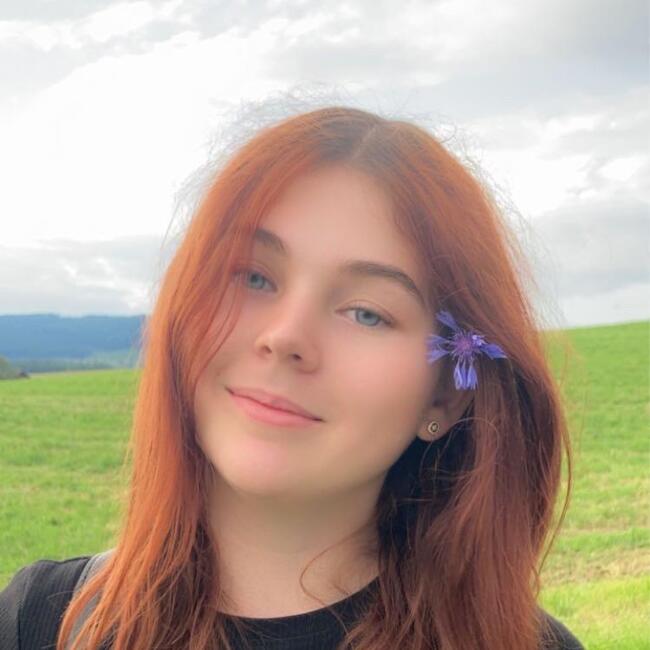 Babysitter in Röschenz: Eileen