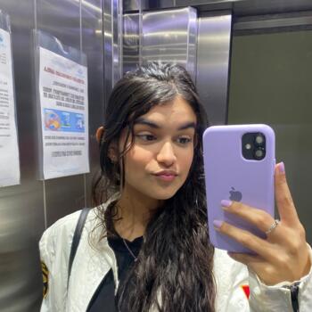 Babysitter in Praia Grande: Pietra