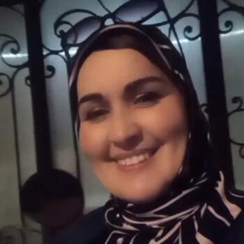 جليسة أطفال الدار البيضاء: X