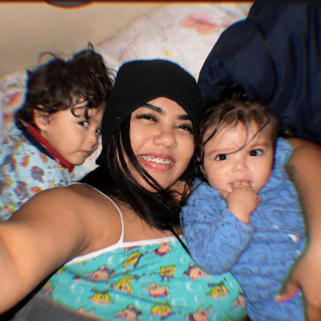 Babysitting job in Osasco: Thainá