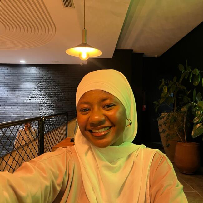 Babysitter in Meknès: Aïcha