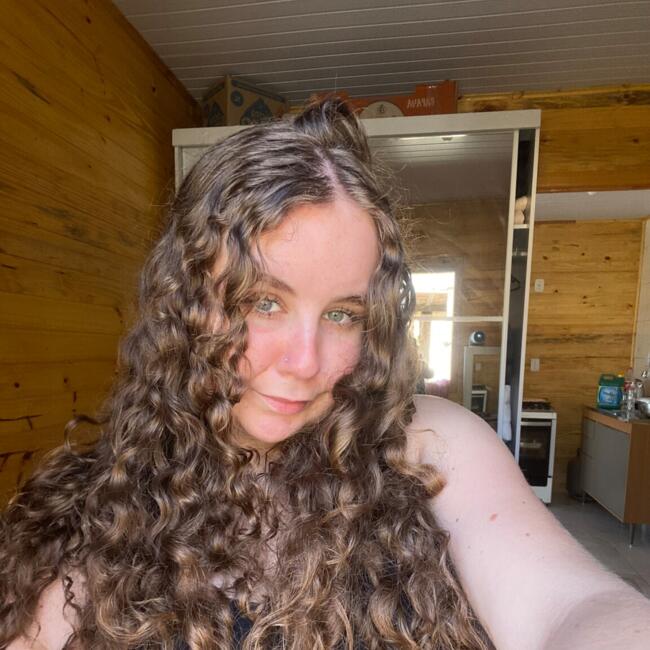 Babysitter in Bento Gonçalves: Maria Lúcia