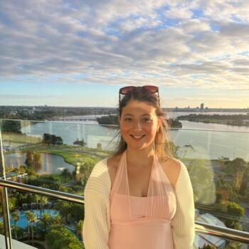 Babysitter Perth: Olivia
