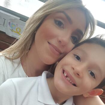 Niñera Caracas: Ligia