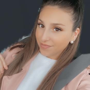 Barnvakt i Escaudain: Méliana