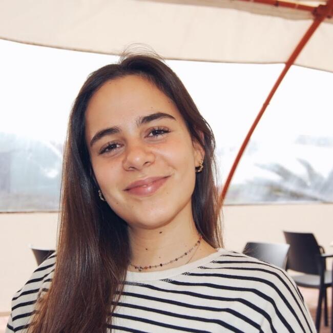 Babysitter in Carcavelos: Flôr