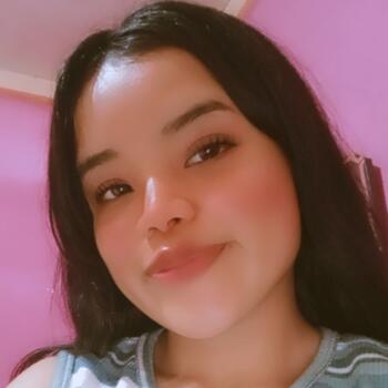 Baby-sitter in Lima: Amberly