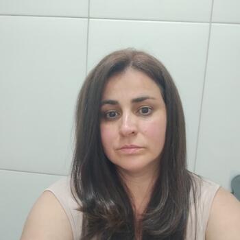 Babysitter Atibaia: Andreia