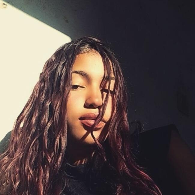 Babysitter in São Luís: Brenda