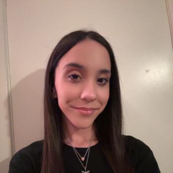 Babysitter in Houston: Samantha