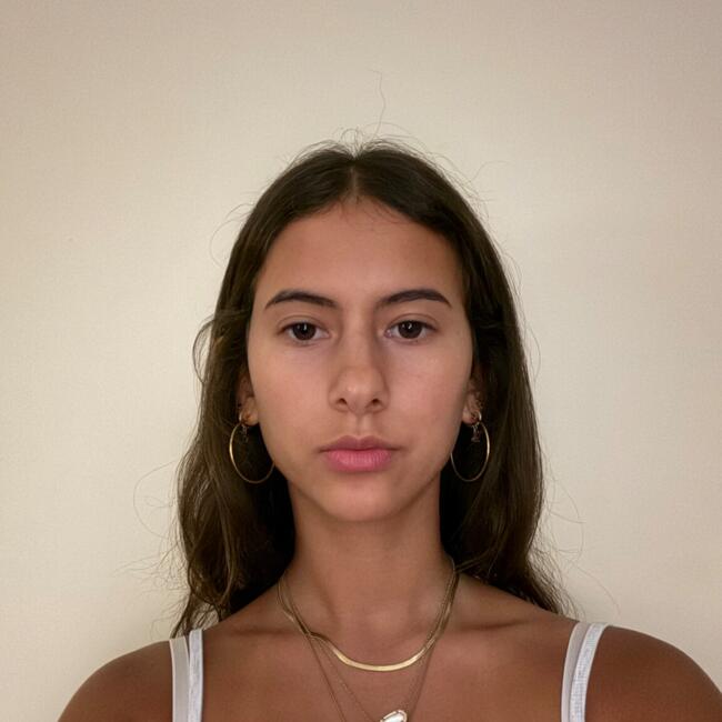 Babysitter in London: Desiree