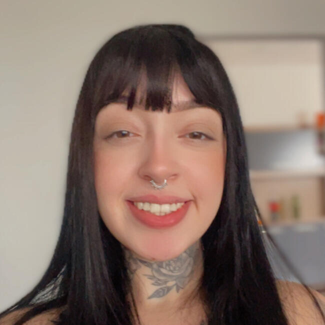 Babysitter in São Paulo: Adriana