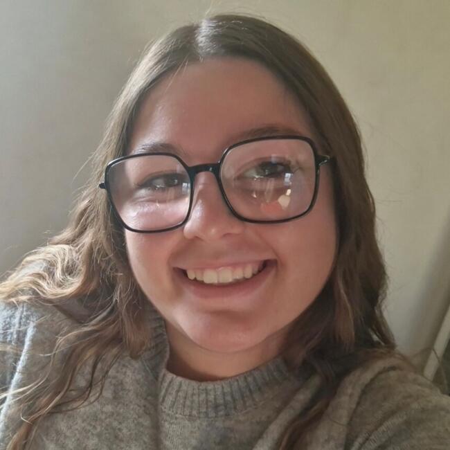 Babysitter in Huisseau-sur-Cosson: Morgann