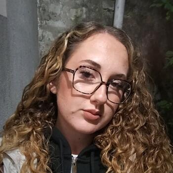 Baby-sitter La Rochelle: Emilie