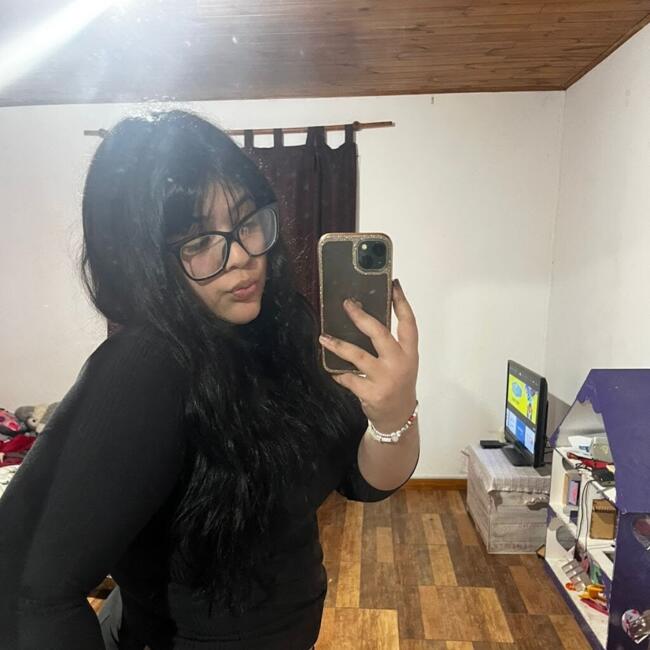 Babysitter in Tigre: Nicol Hernández