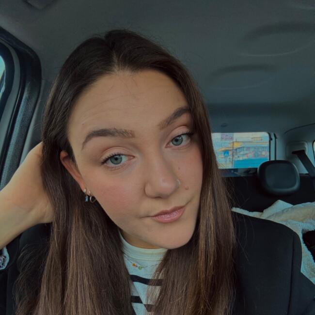 Babysitter in Ladispoli: Elettra