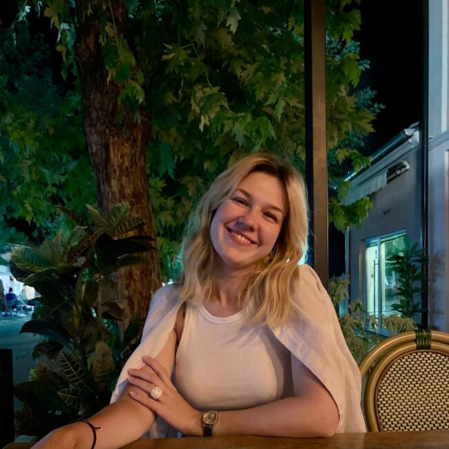 Babysitter in Belgrade: Jelena