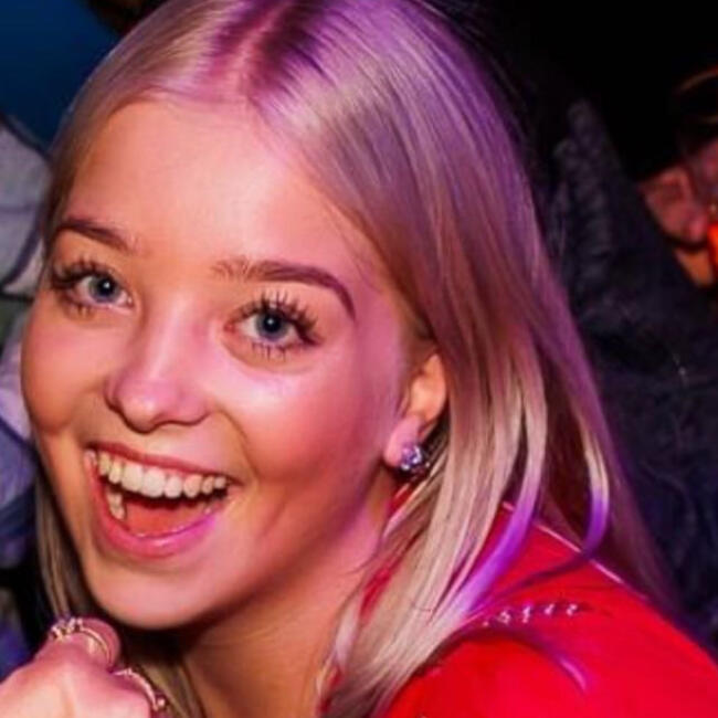 Babysitter in Wognum: Mylenna