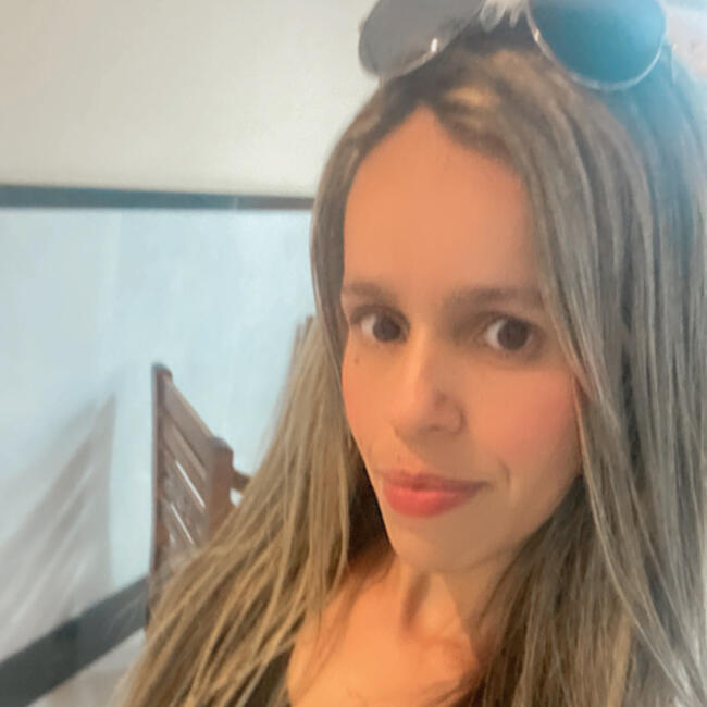 Babá em Resende: Aline