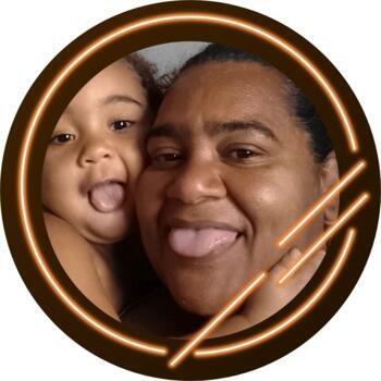 Babysitter in Camaçari: Jo