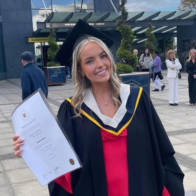 Babysitter in Dublin: Anna