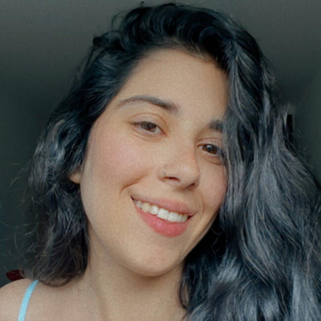 Babysitter em Agualva: Débora