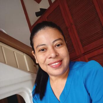 Babysitter in Siquirres: Marbeli idalia castillo