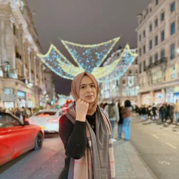 Babysitter Ilford: Maria