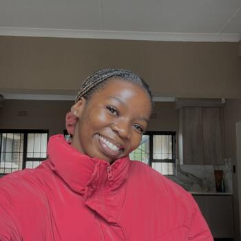 Babysitter in Kempton Park: Amogelang