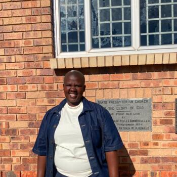 Babysitter in Port Elizabeth: Zola Ndinelau