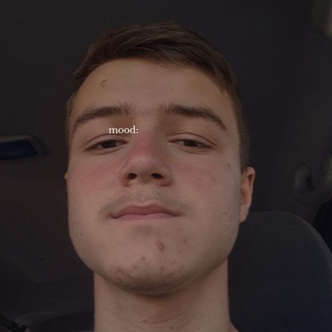 Babysitter in Livry-Gargan: Ewen