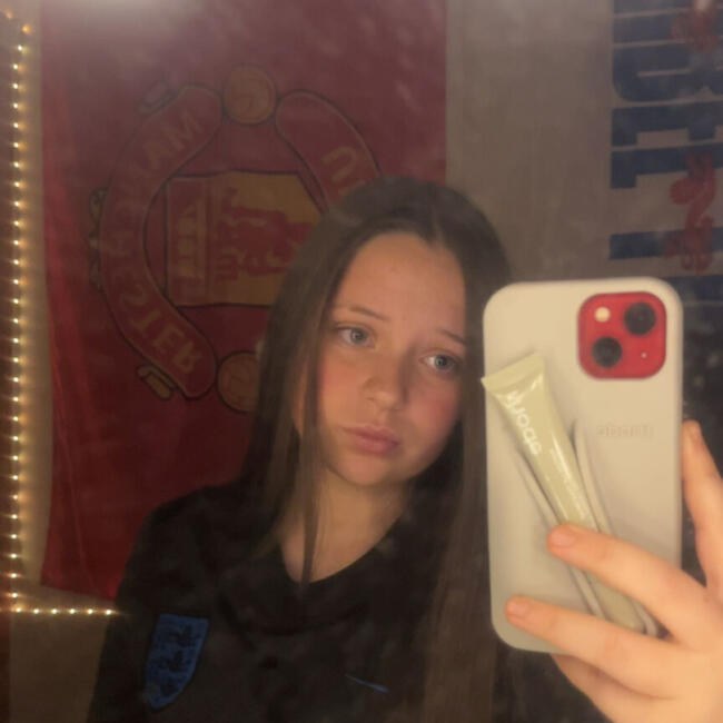 Babysitter in Dartford: Jess