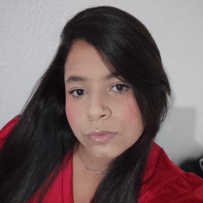 Babysitter in São Paulo (São Paulo): RAIANE