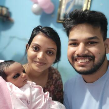 Babysitting job in Delhi: babysitting job Shrey