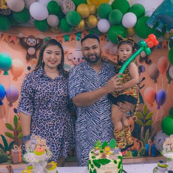 Babysitting job in Auckland: babysitting job Ashron