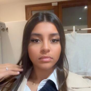 Babysitter Grand-Couronne: Jade