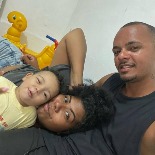Emprego de babá em Cabo Frio: Adriel