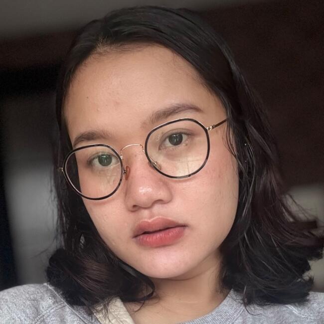 広島市 のベビーシッター: Sri