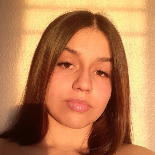 Babysitter in Caxias do Sul: Laura