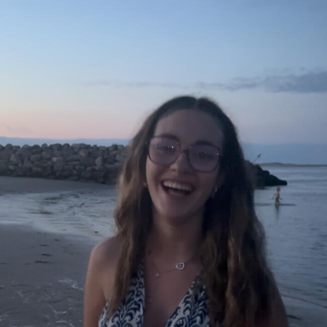 Babysitter in Limoges: Barbara