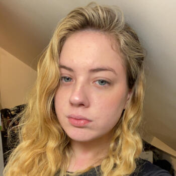 Babysitter in Amiens: Malory