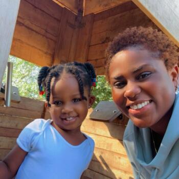 Babysitting job in Leigh: babysitting job Cherry