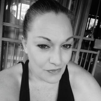 Babysitter Centurion: Simone Uys