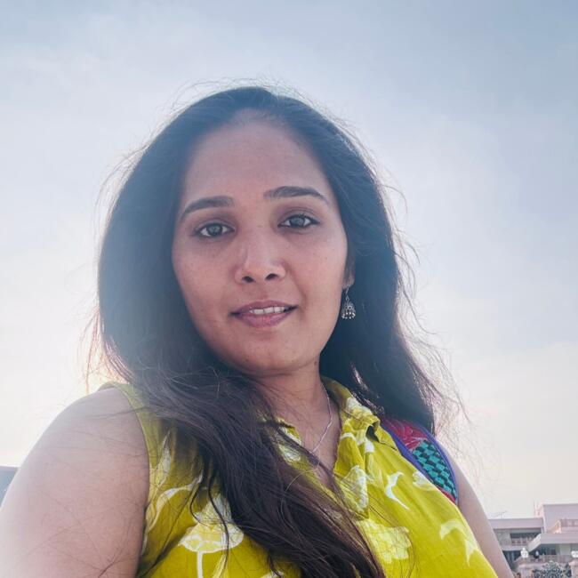 Babysitter in Vadodara: Vinal