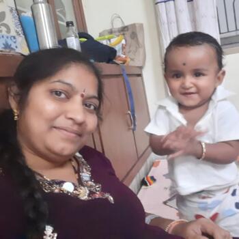 बेबीसिटर हैदराबाद: Vijayalakshmi