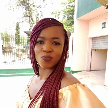 Babysitter in Awka: Nneamaka Stephanie