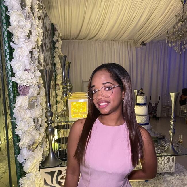 Babysitter in Punta Cana: Amy