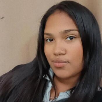 Babysitter Atibaia: Maria luiza